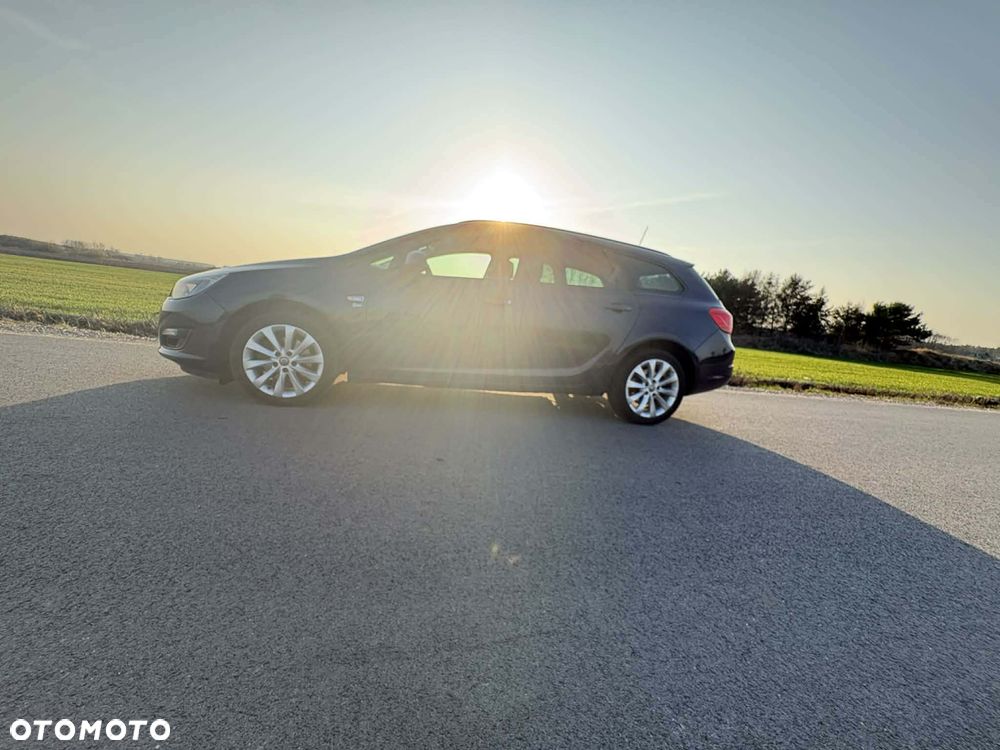 Opel Astra ver-2-0-cdti-sport - 7