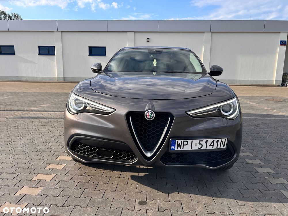 Alfa Romeo Stelvio 2.0 Turbo First Edition Q4 - 8