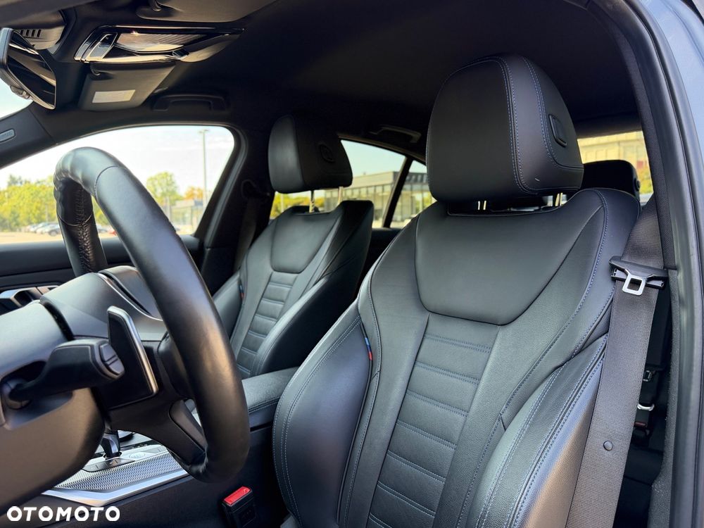 BMW Seria 3 320d Edition M Sport Shadow - 34