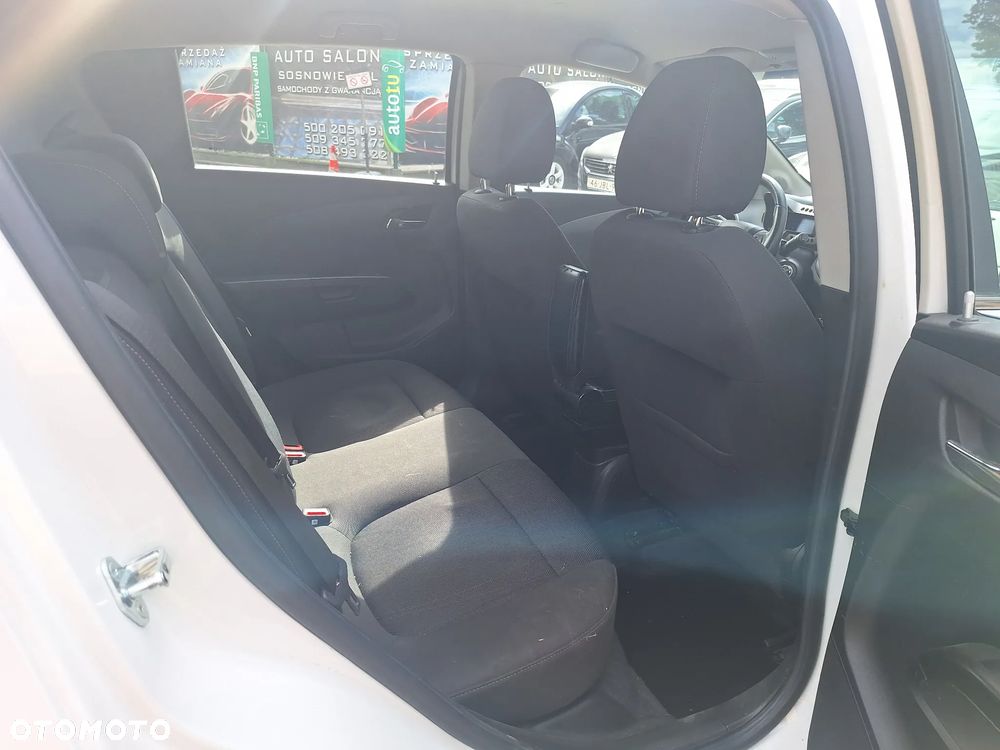 Chevrolet Aveo 1.6 LTZ - 14