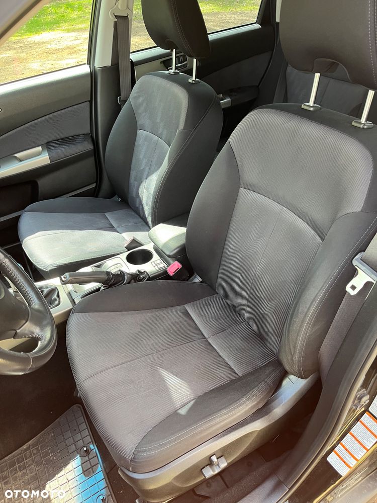 Subaru Forester 2.0 XE NAV Euro5 - 14