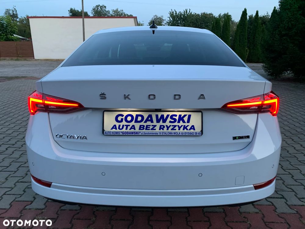 Skoda Octavia 1.5 TSI e-Tec Style DSG - 8