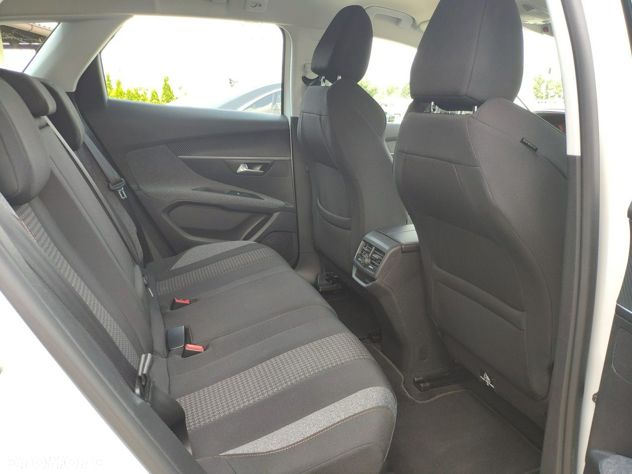 Peugeot 3008 BlueHDi 130 Stop & Start Active Pack - 19