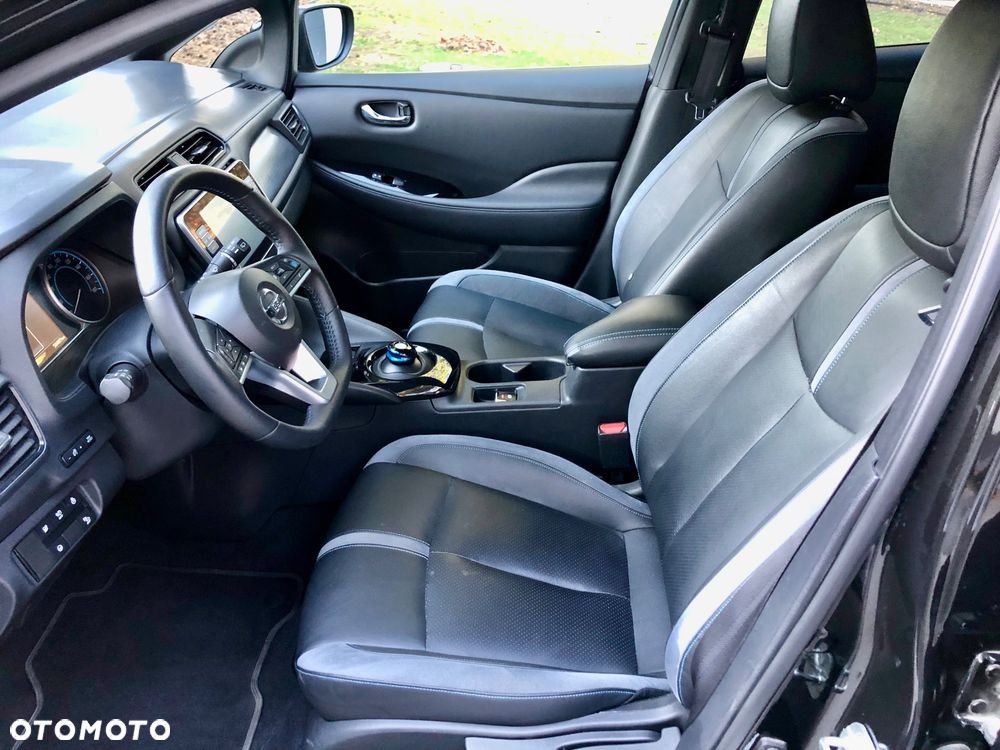 Nissan Leaf - 7