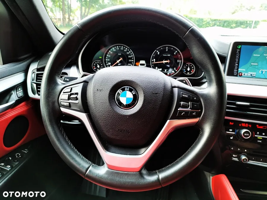 BMW X6 xDrive40d - 25