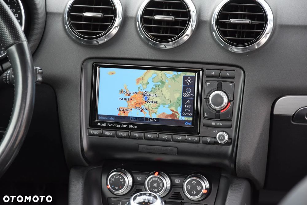 Audi TT Coupé 2.0 TDI Quattro - 8