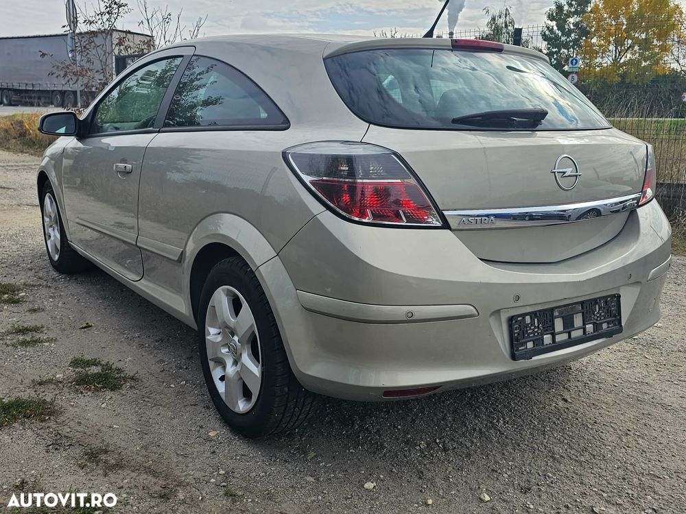 Opel Astra - 11