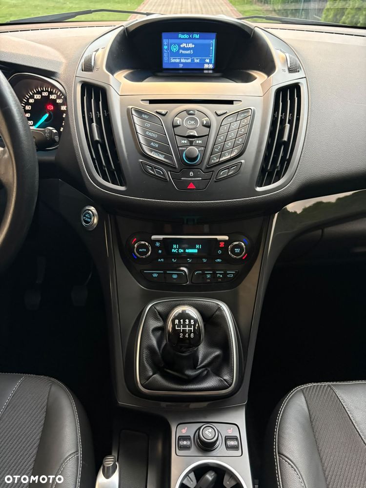Ford Kuga 2.0 TDCi 4x4 Titanium - 14