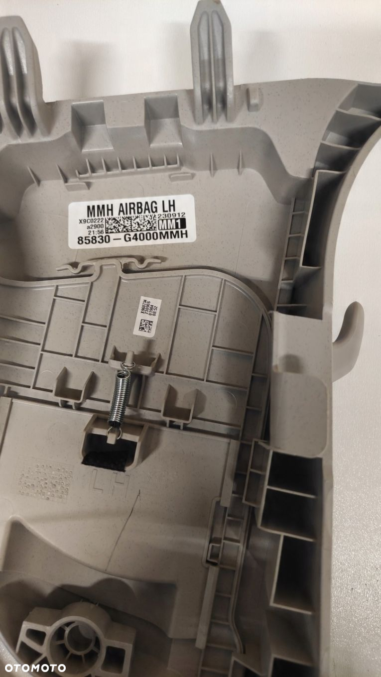OSŁONA SŁUPKA ŚRODKOWEGO LEWA HYUNDAI I30 III 85830-G4000 17-24 ŁADNA - 3