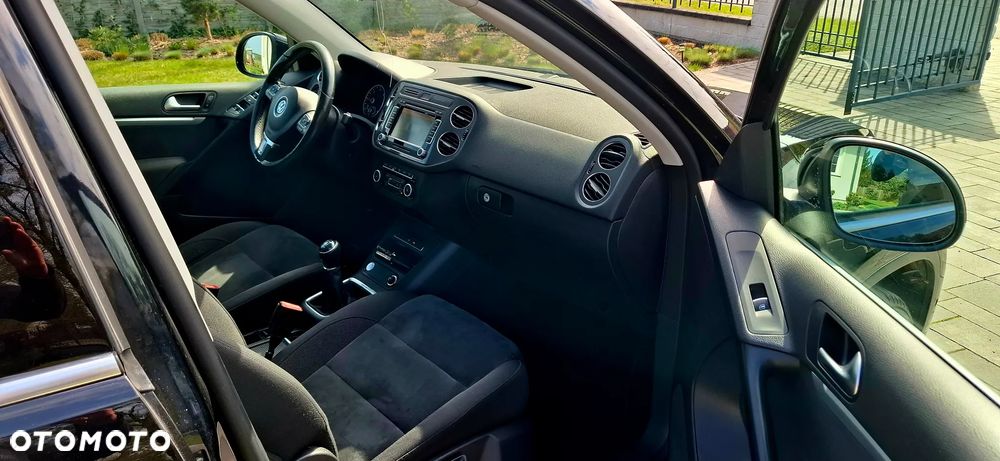 Volkswagen Tiguan 2.0 TDI DPF 4Motion Track & Style - 23