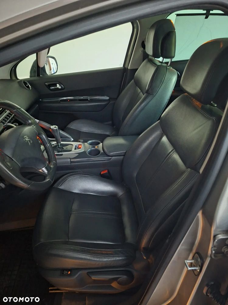 Peugeot 3008 - 11