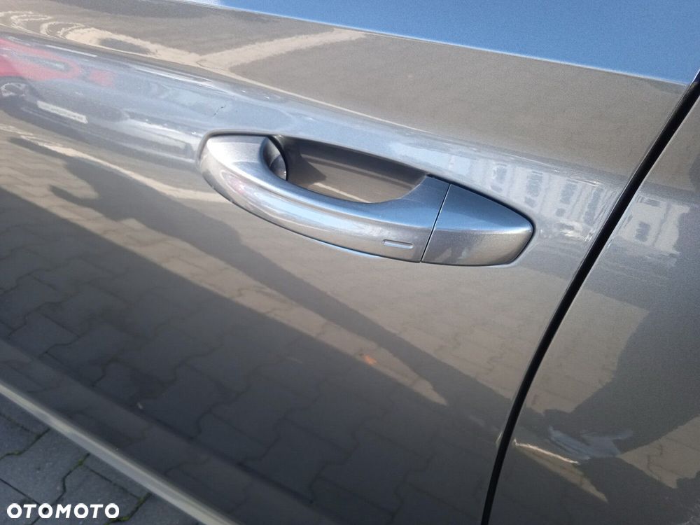 Skoda Kamiq 1.0 TSI Selection DSG - 32