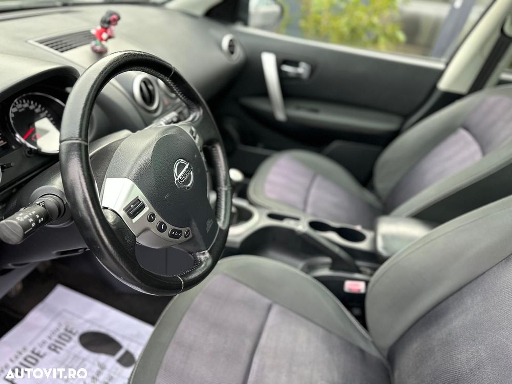 Nissan Qashqai - 11
