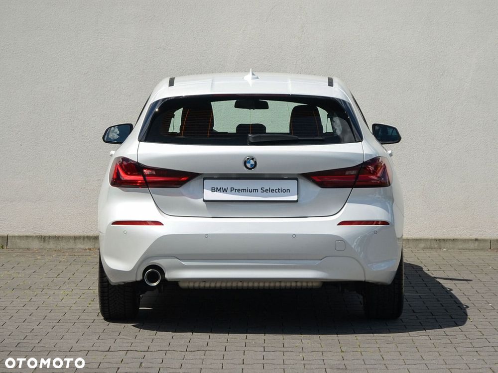 BMW Seria 1 - 11