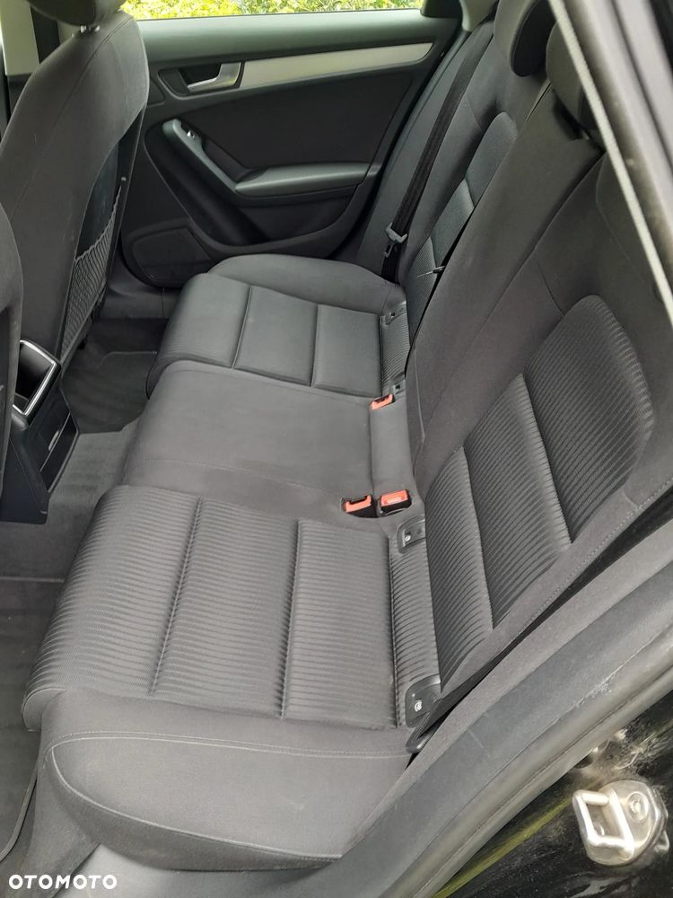 Audi A4 Avant 2.0 TDI DPF multitronic S line Sportpaket - 10