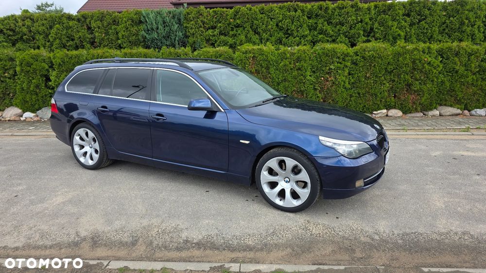 BMW Seria 5 520d Edition Sport - 2