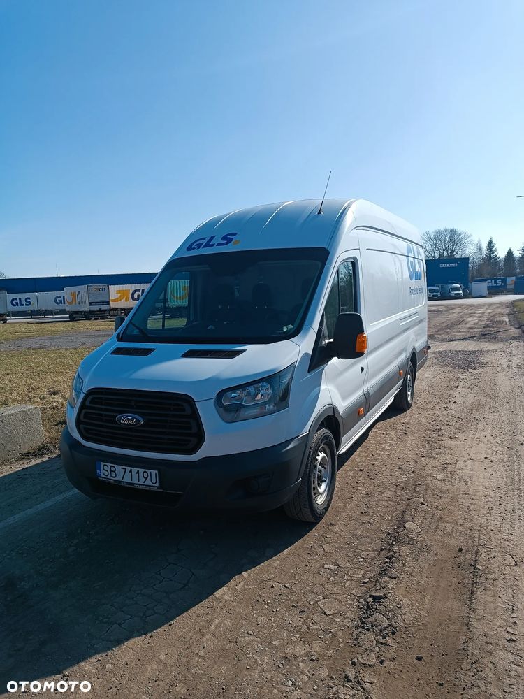 Ford Transit - 1