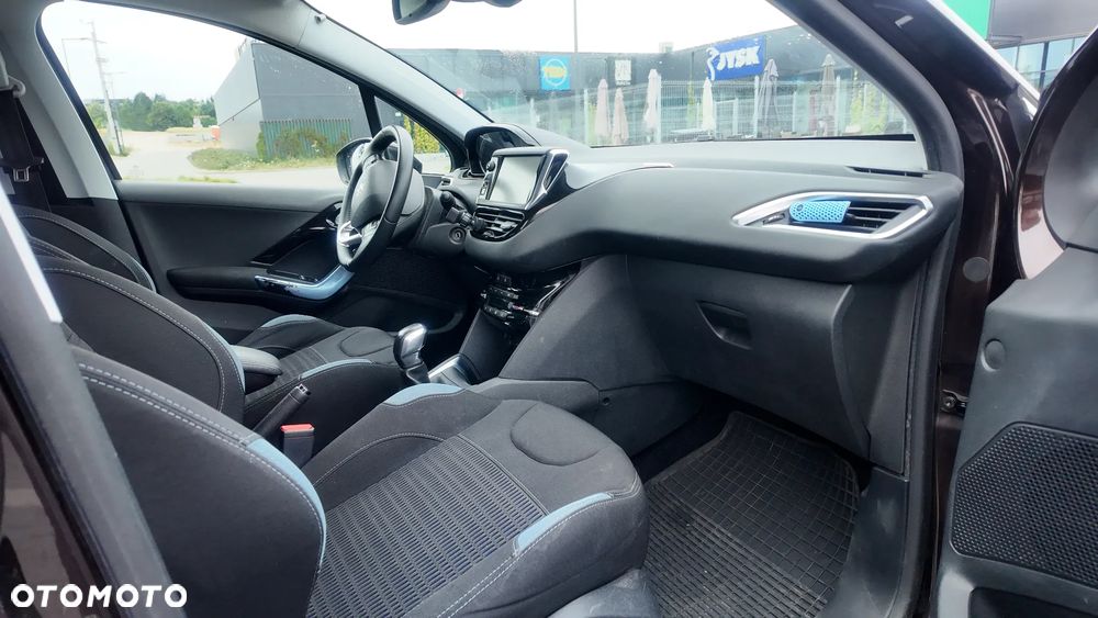 Peugeot 208 1.2 PureTech Active - 19
