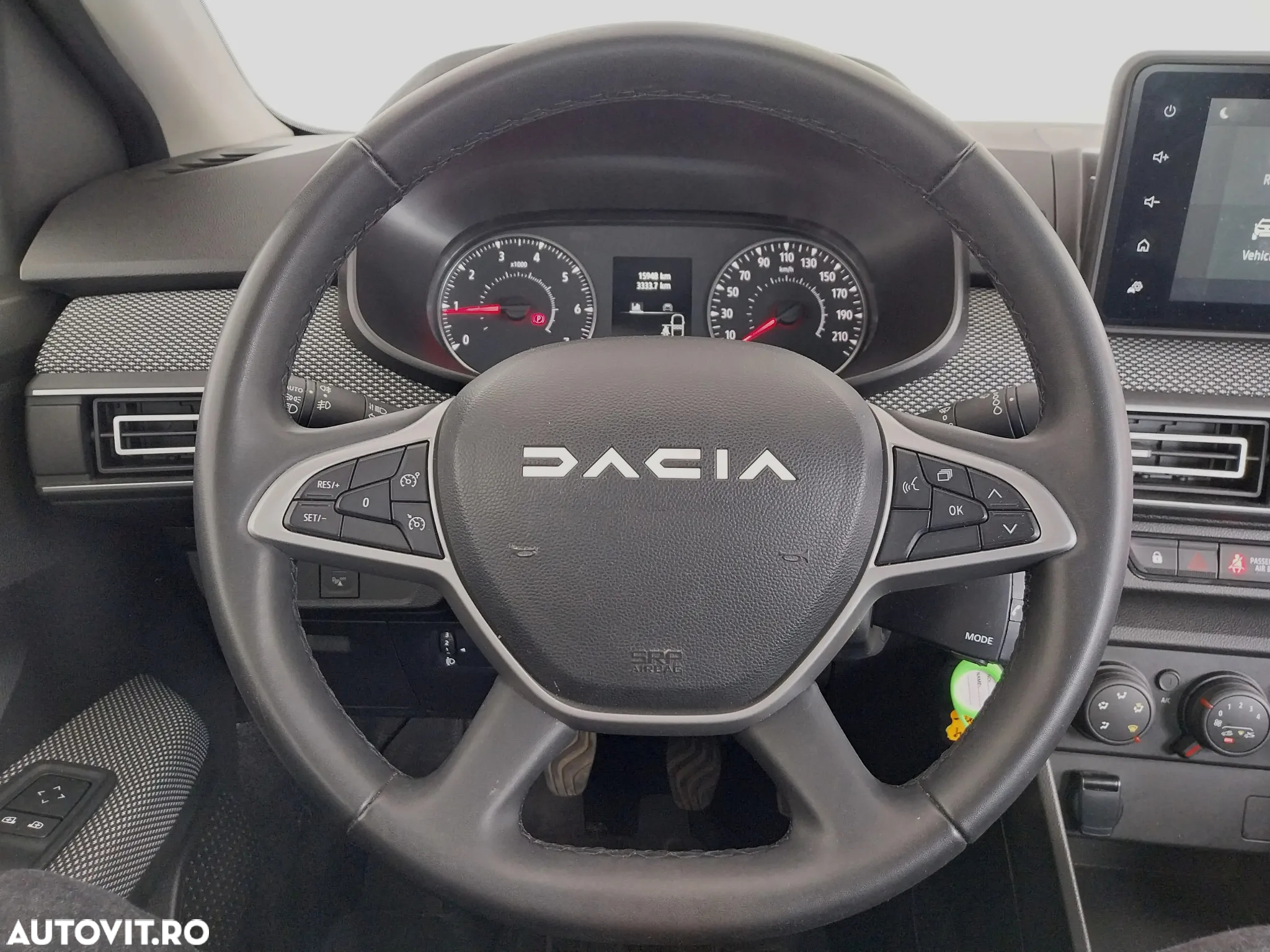 Dacia Logan TCe 90 MT6 Expression - 9