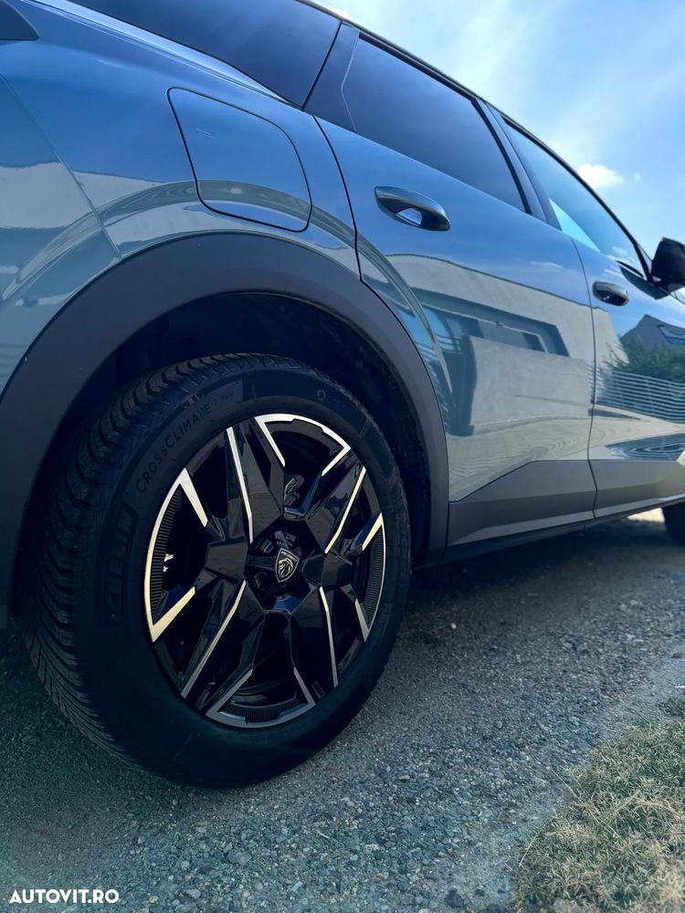 Peugeot 3008 1.2 MHEV 136 e-DCS6 GT - 7