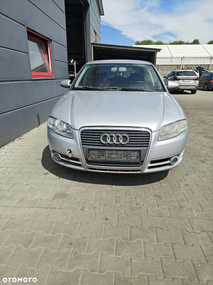 AUDI A4B7 części