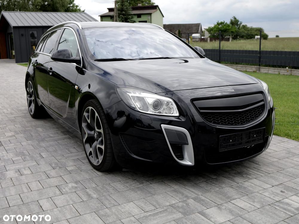 Opel Insignia 2.8 T V6 OPC - 1
