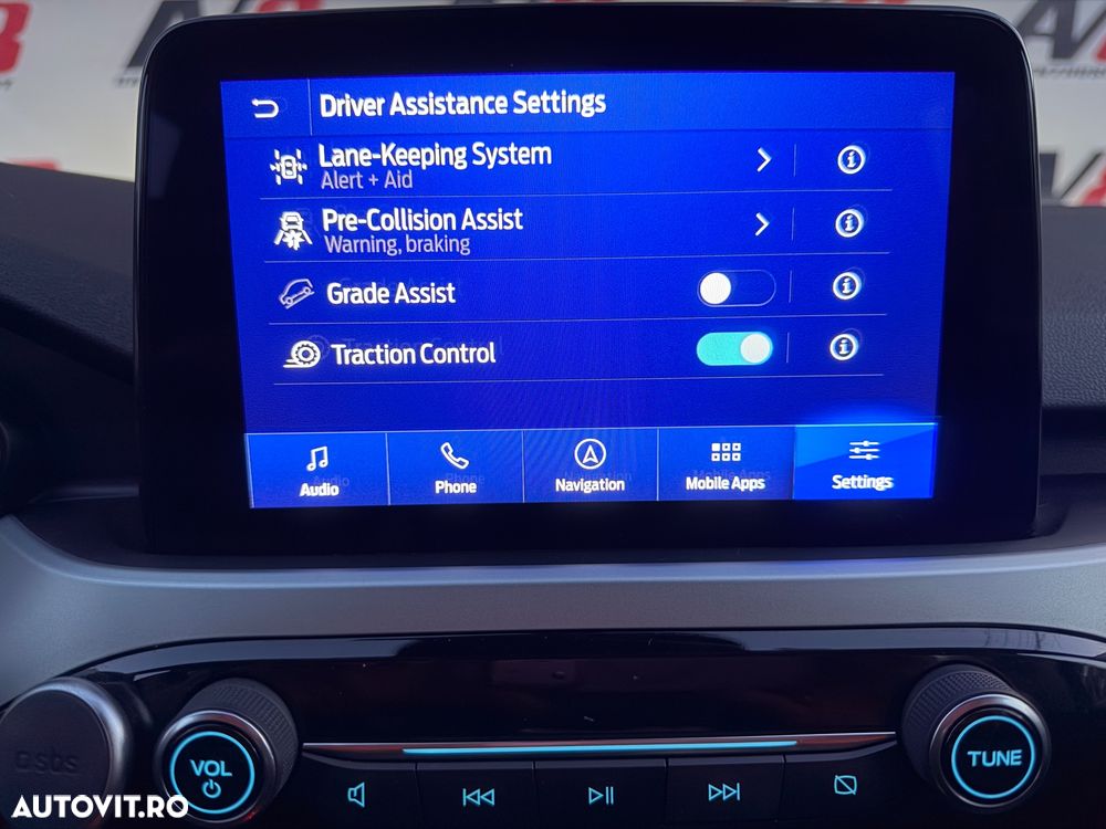 FORD Kuga 2021 — imagine 9