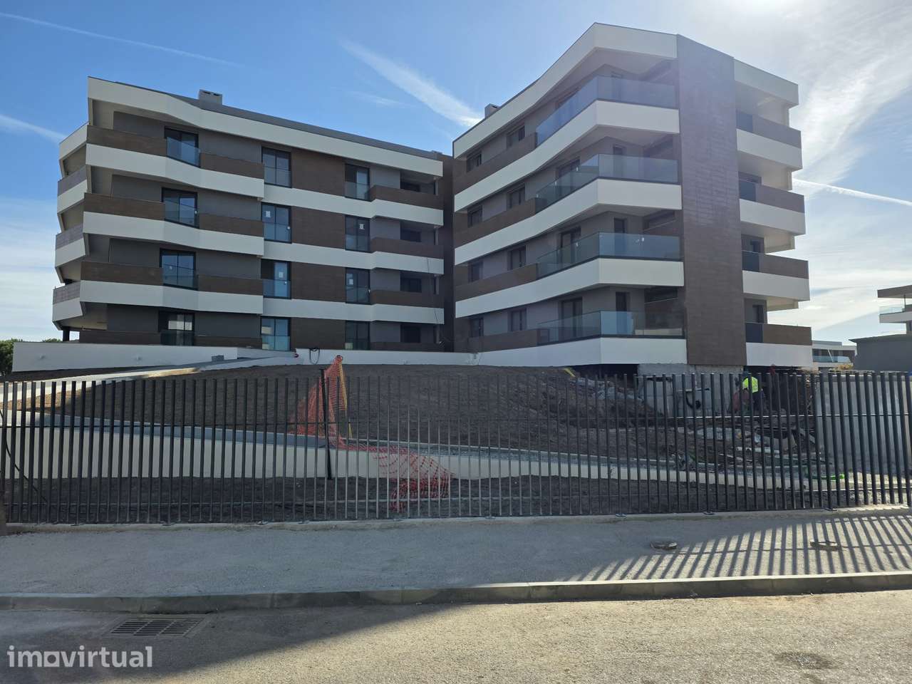 Apartamento T3 - Condomínio Privado | Serra de Carnaxide - Grande imagem: 4/17