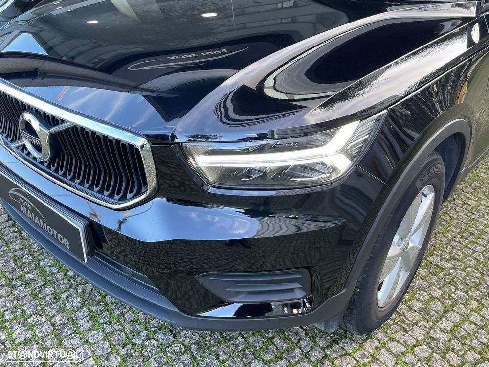 Volvo XC 40 1.5 T2 Momentum Core Geartronic - 3