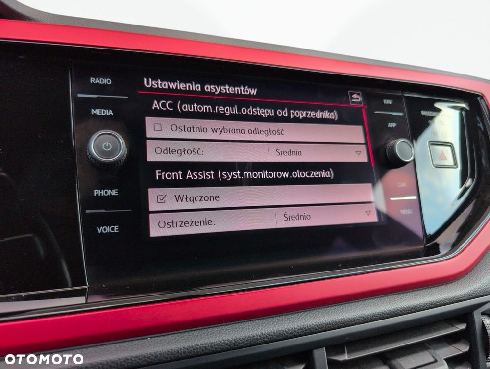 Volkswagen Polo 2.0 TSI GTI DSG - 27