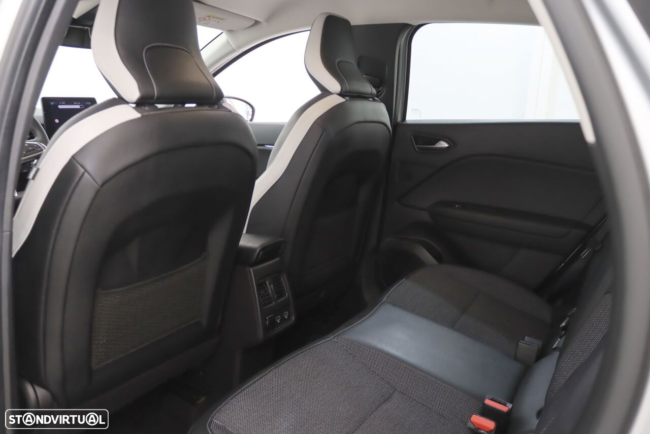 Renault Captur 1.6 E-Tech Plug-In Intens - 8