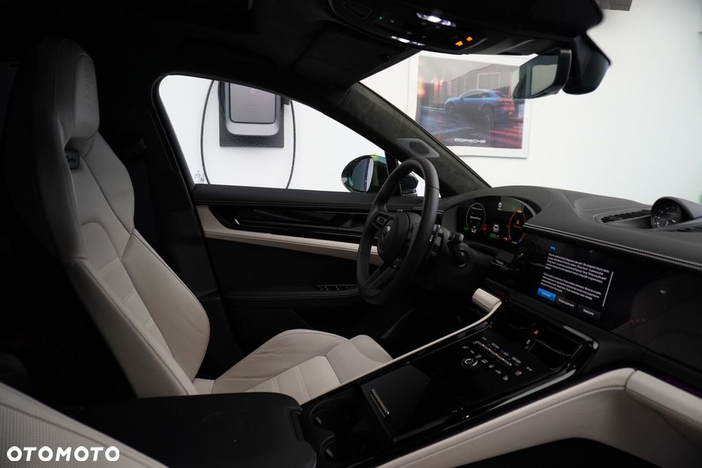 Porsche Panamera - 29