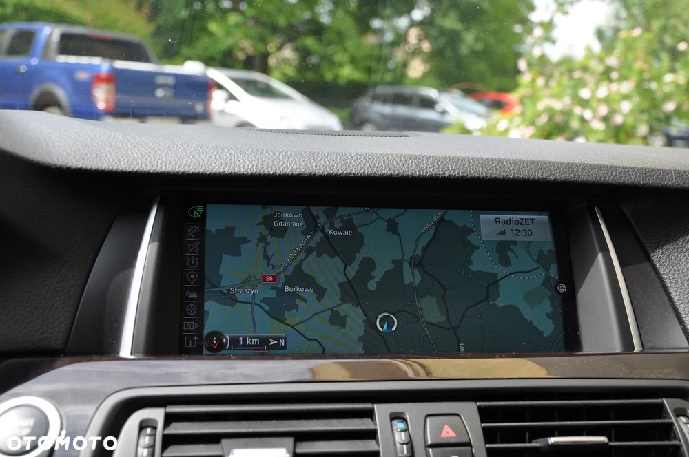 BMW Seria 5 535i xDrive - 34