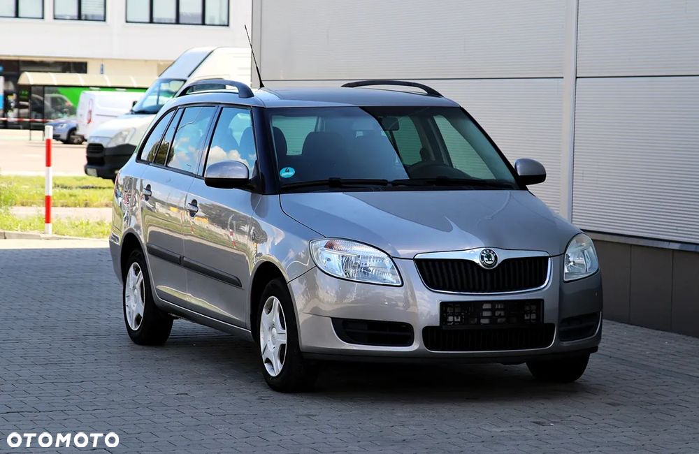 Skoda Fabia 1.4 16V Ambiente - 8