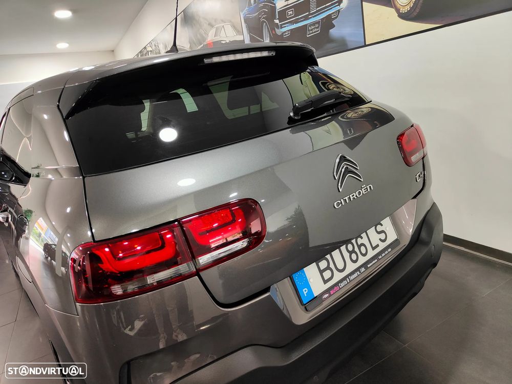 Citroën C4 Cactus 1.2 PureTech Shine - 24