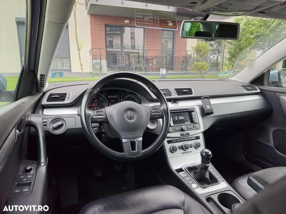 Volkswagen Passat 1.6 TDI BlueMotion Technology Highline - 7