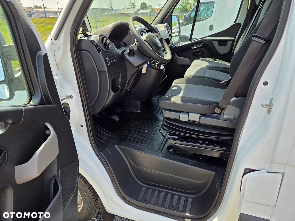 Renault Master - 13