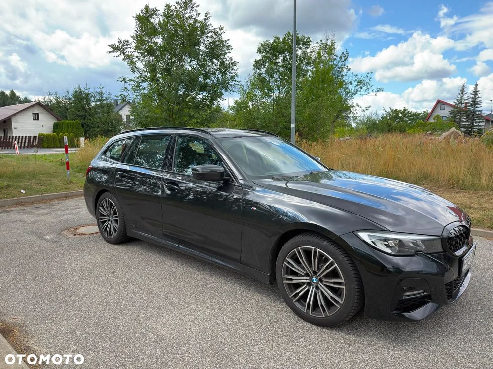 BMW Seria 3 318i M Sport - 5