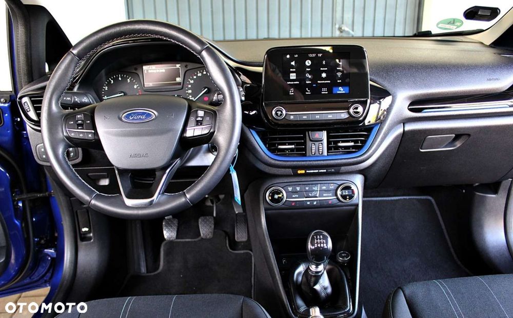 Ford Fiesta - 18