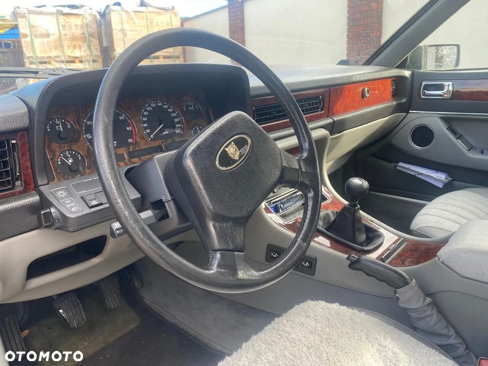 Jaguar XJ XJ6 3.2i - 9
