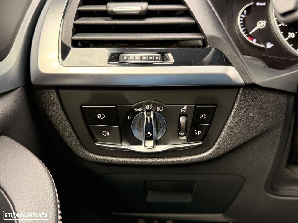 BMW X4 20 d xDrive Pack M Auto - 35