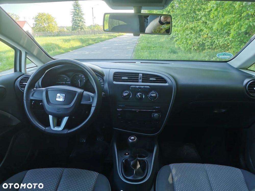 Seat Leon 1.6 Reference - 8