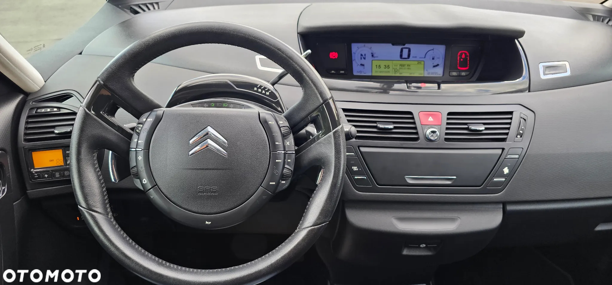 Citroën C4 Picasso 2.0 16V Exclusive - 18