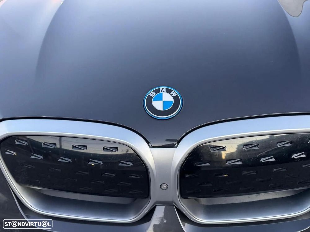 BMW iX3 Inspiring - 26