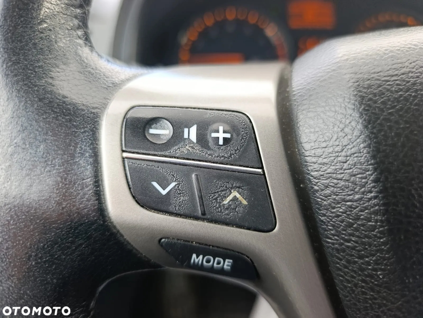 Toyota Avensis 2.0 Prestige NAVI - 23