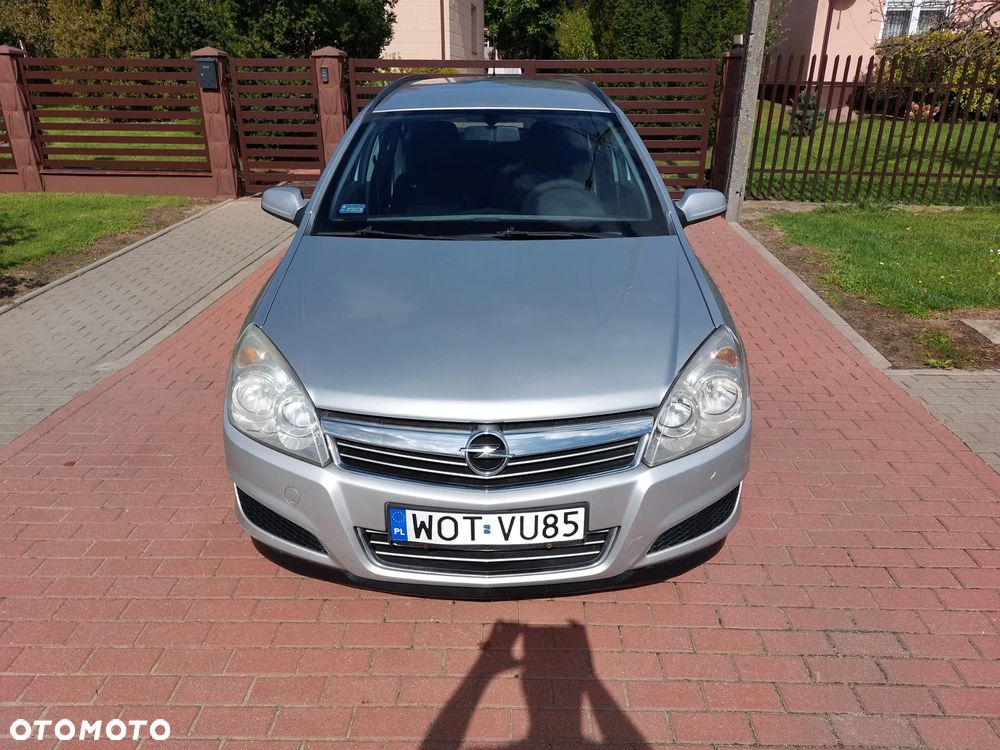 Opel Astra 1.6 Enjoy - 9