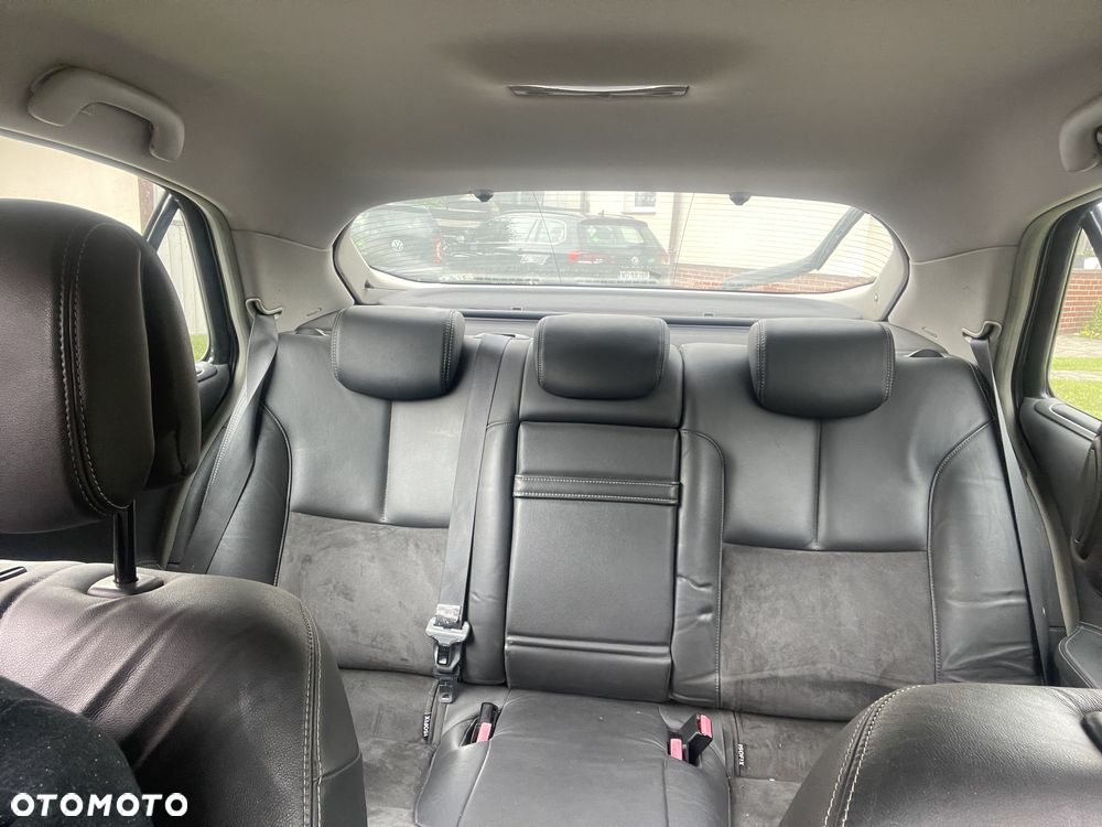 Renault Laguna 1.9 dCi FAP Authentique - 7