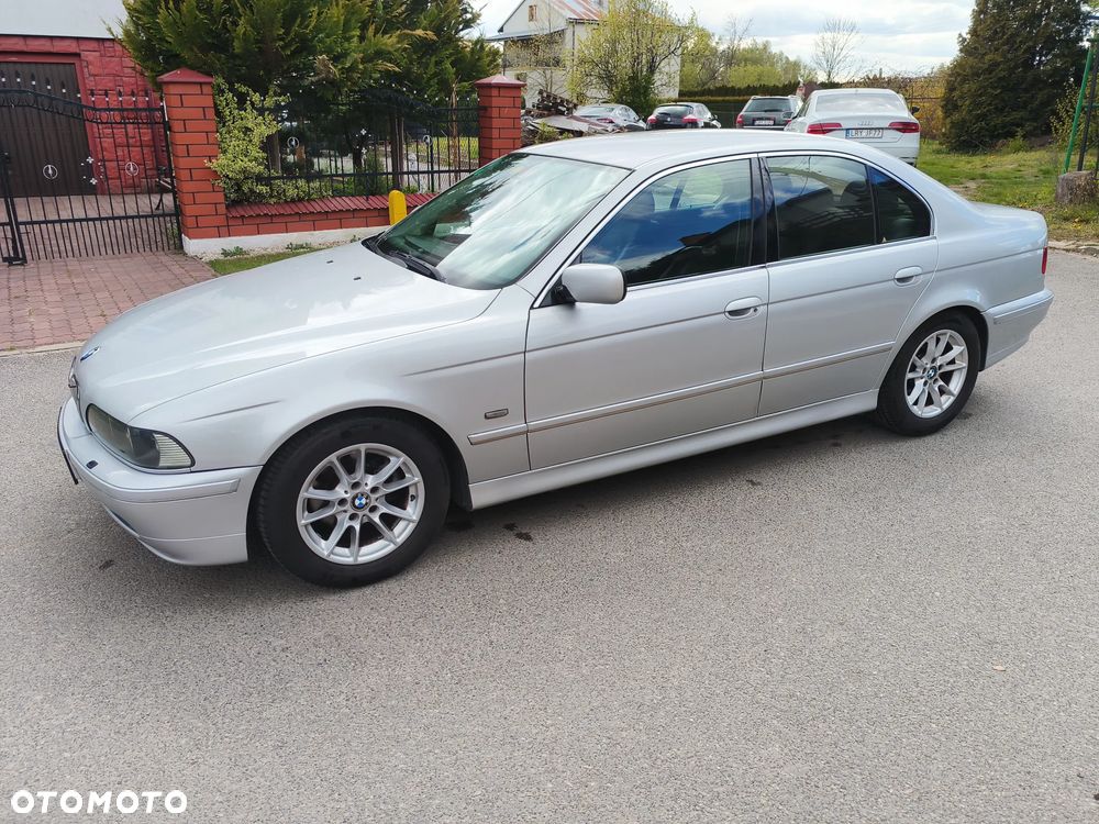 BMW Seria 5 - 25
