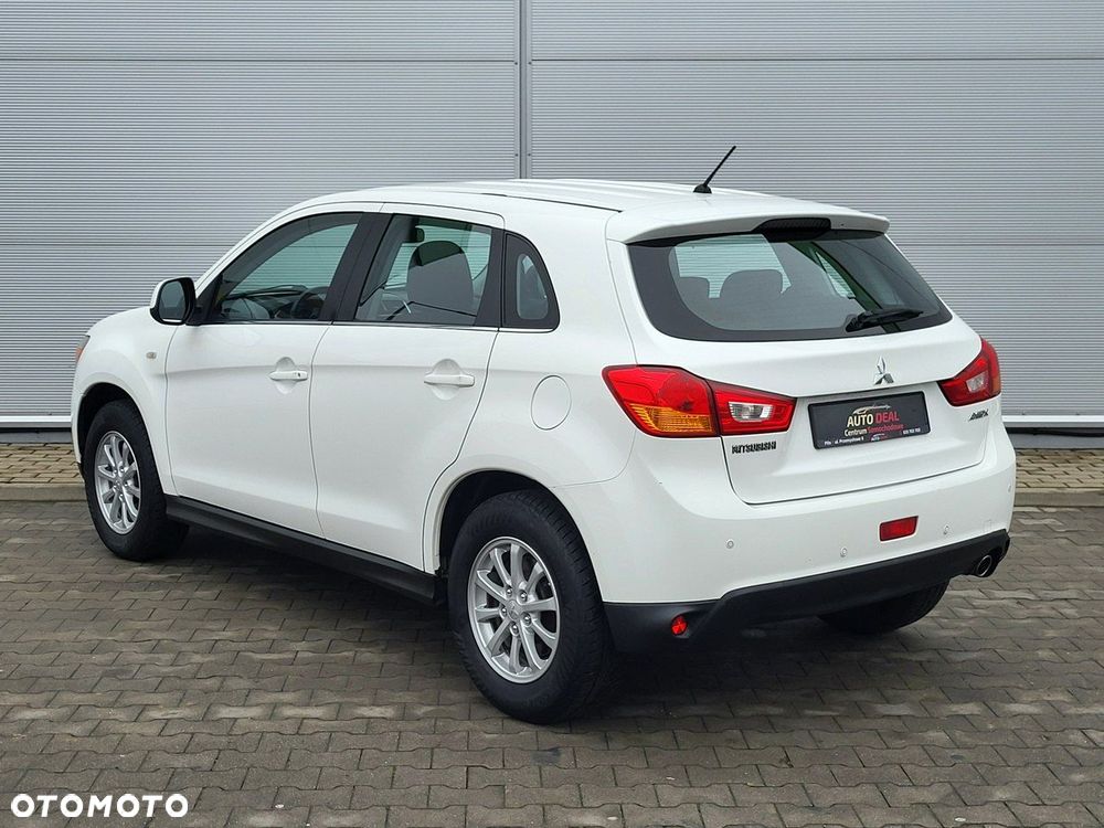 Mitsubishi ASX - 12