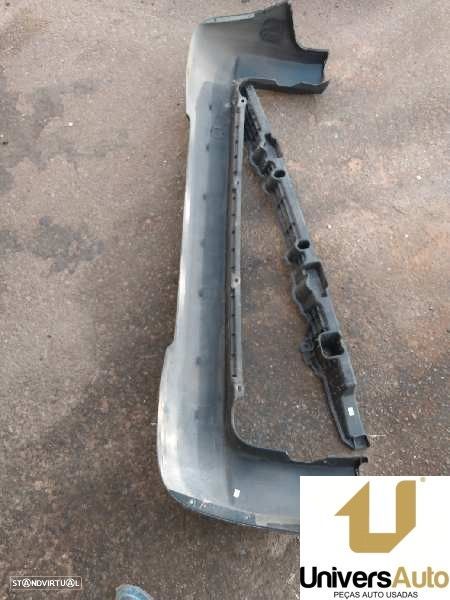 PARA-CHOQUES TRASEIRO FIAT FIORINO FURGÃO/BREAK FAMILIAR 2020 - - 1